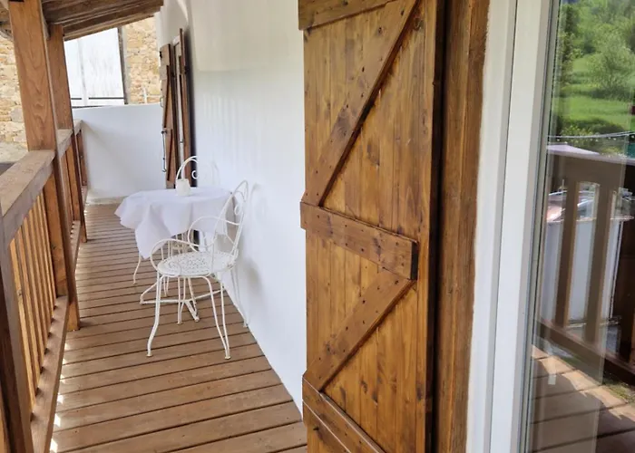 Le Grand Cerf - 4 Couchages *