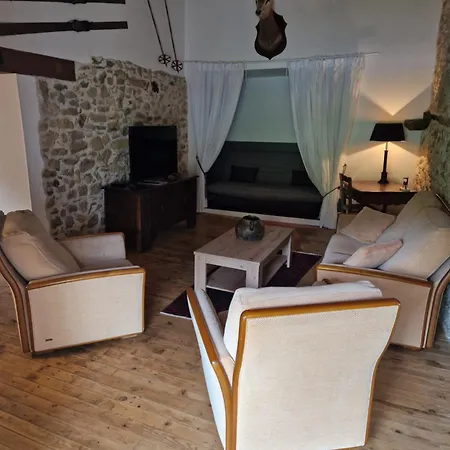 Le Grand Cerf - 4 Couchages *