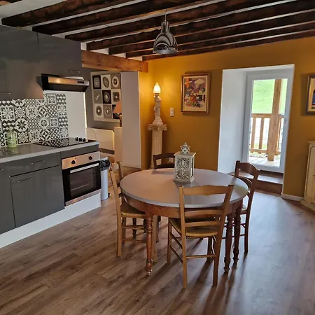 Le Grand Cerf - 4 Couchages Semesterbostad